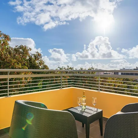 Daire Art Deco Apartments,